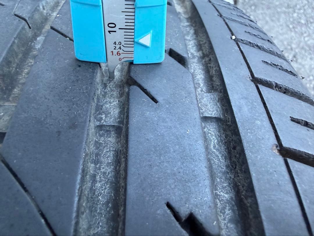 CST MD-A1 MEDALLION 215/45R18 ×2本 中古