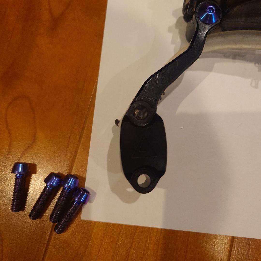 ブレンボ BREMBO RCS アントライオン ant lion タンクステー