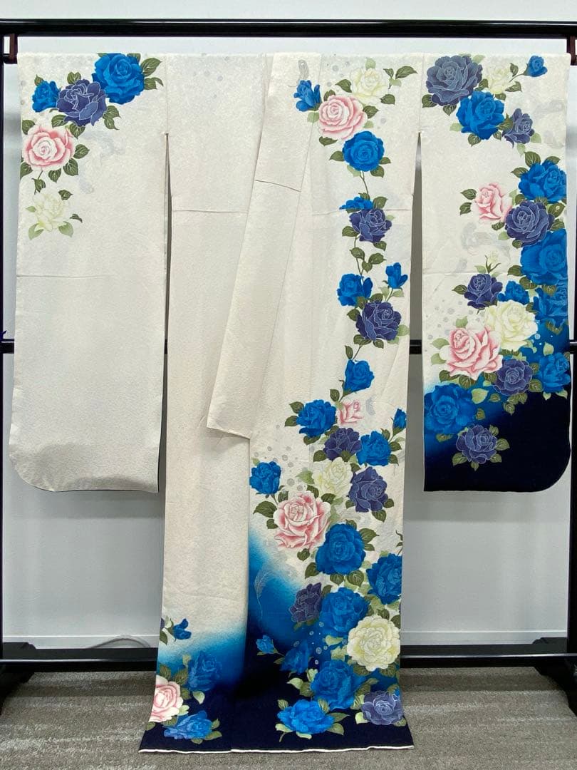 振袖 豪華 金彩 銀彩 銀通し 薔薇 身丈171cm 撥水加工済