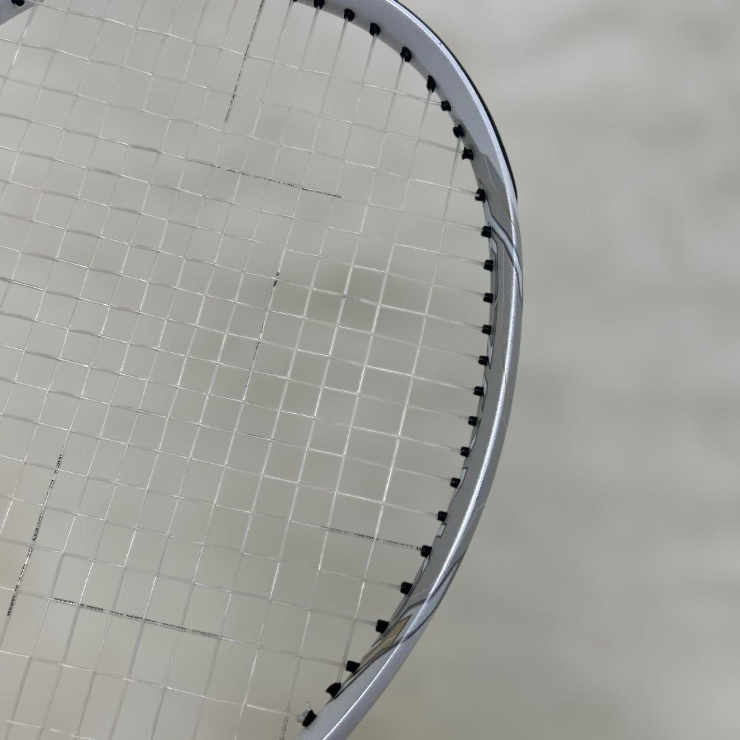 【希少】YONEX EZONE 100 大坂なおみモデル　ホワイト/ゴールドG2