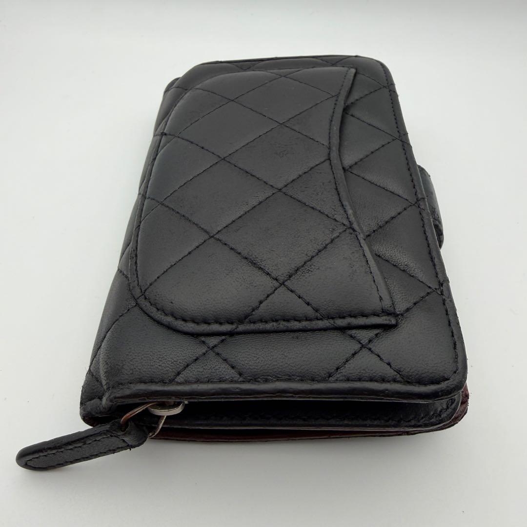 シャネル CHANEL 財布 マトラッセ 二つ折り コンパクト美品