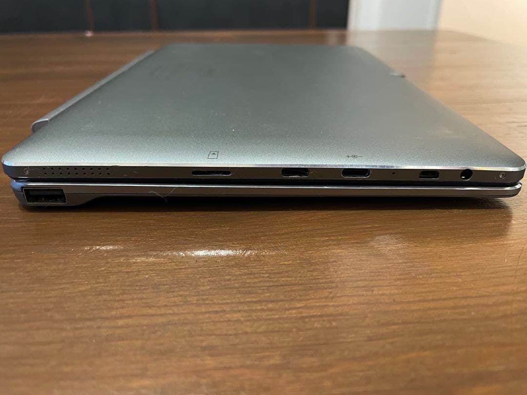 CHUWI Hi 10 X 2in1 タブレットPC