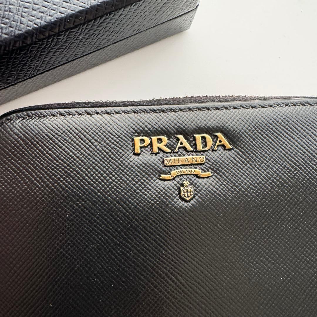 【限定価格】 305 PRADA プラダ 2つ折り財布