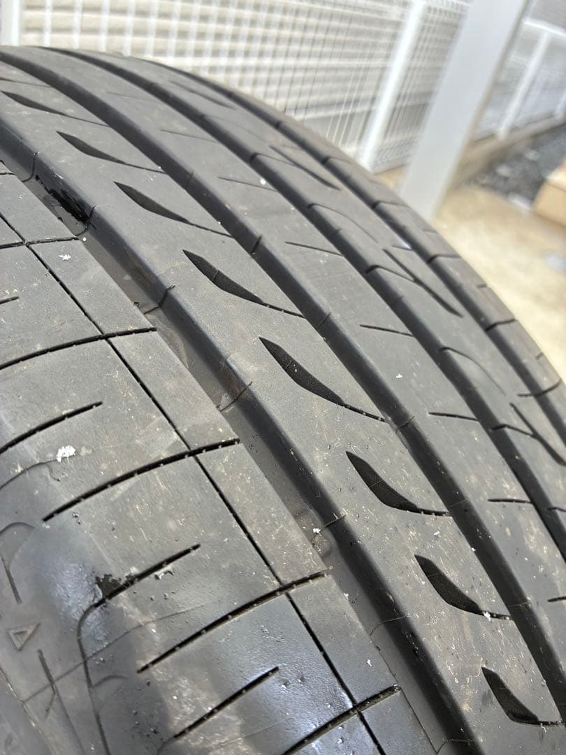 送料込み235/45r18 ブリヂストンレグノ25年製造バリ山2本
