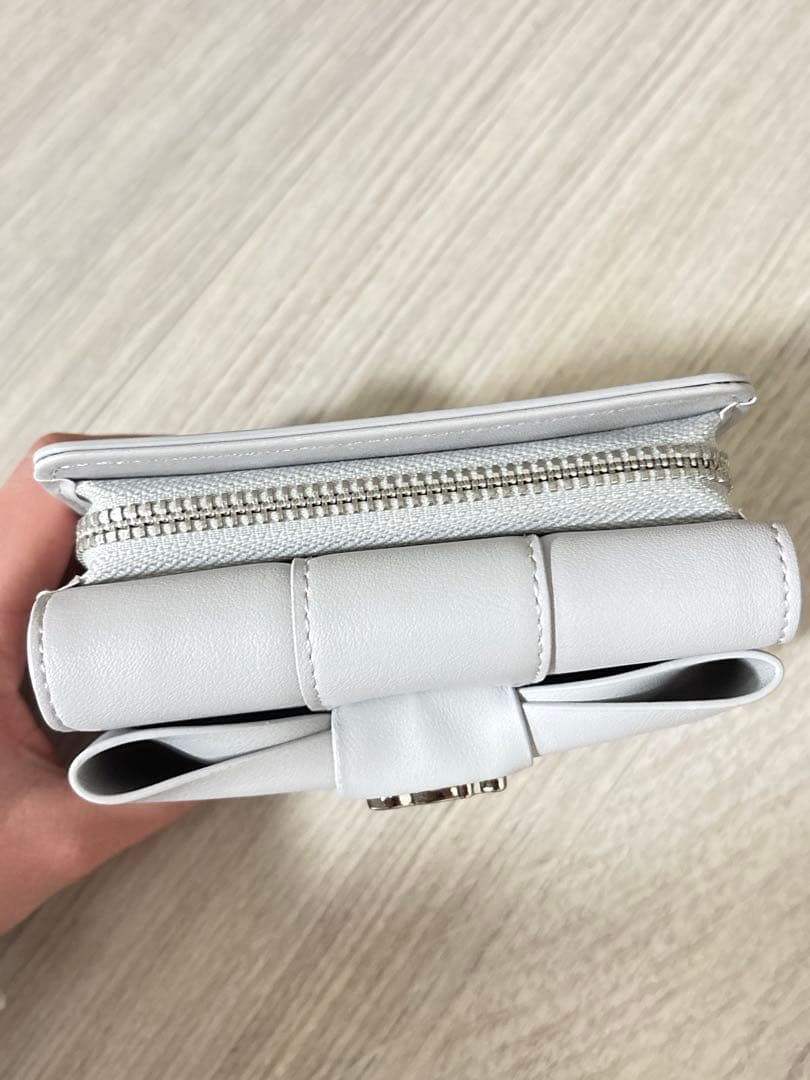 Maison de FLEUR ベルトリボンウォレット サックスブルー