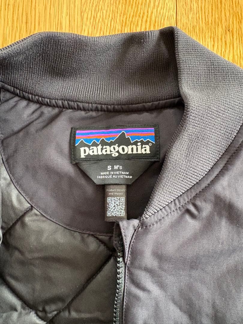 patagonia イスマスデックジャケット
