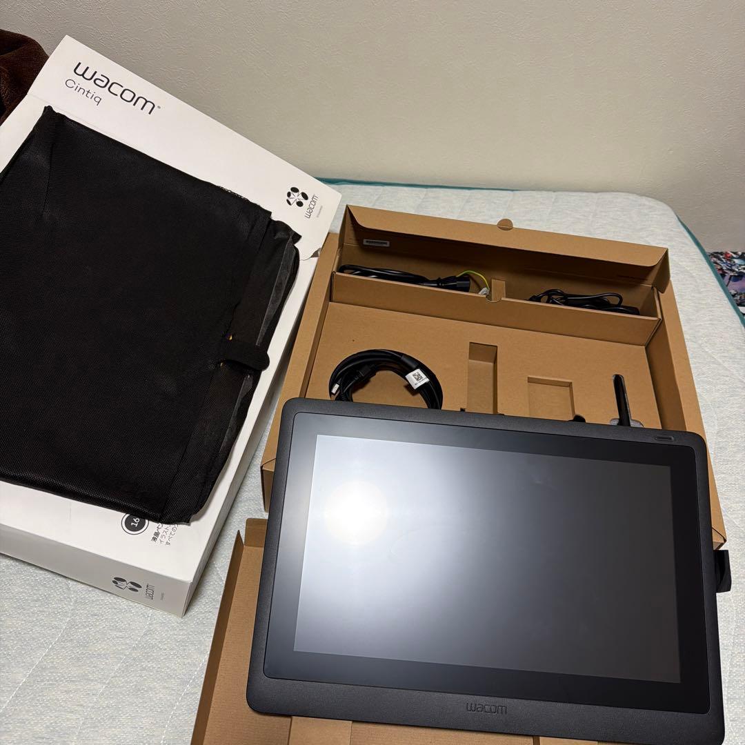 液晶ペンタブレット Wacom Cintiq 16 FHD