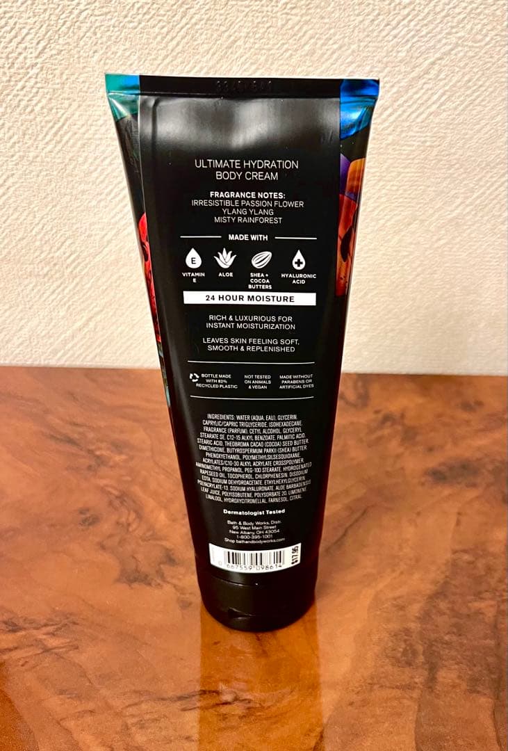 IZ  Bath & Body Worksボディクリーム ３本セット