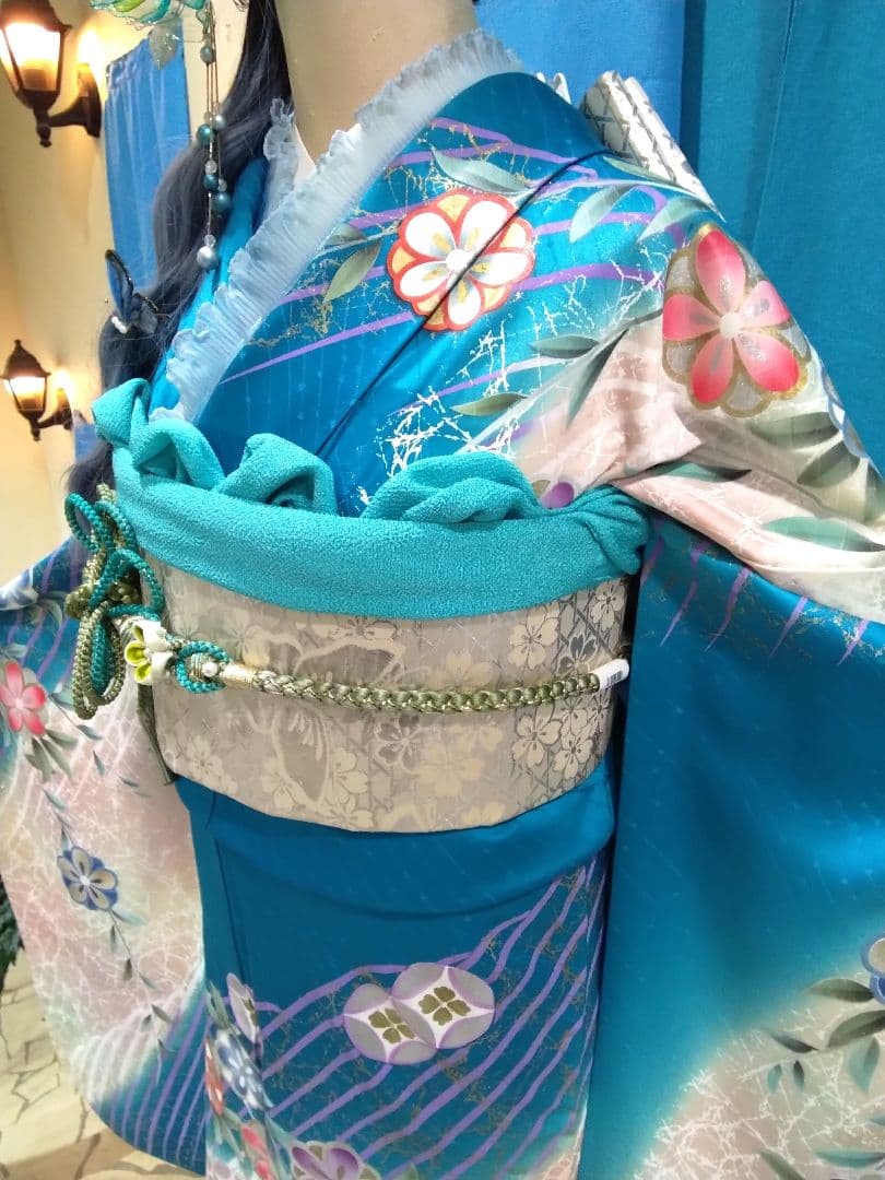 正絹振袖、成人式、重ね衿、帯揚げ帯締め、西陣袋帯、長襦袢、、ファー帯揚げ帯締め