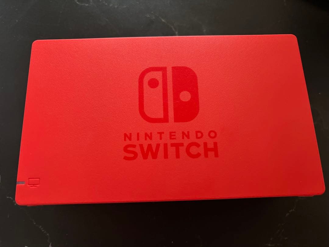 任天堂スイッチ　マリオレッド×ブルー　本体