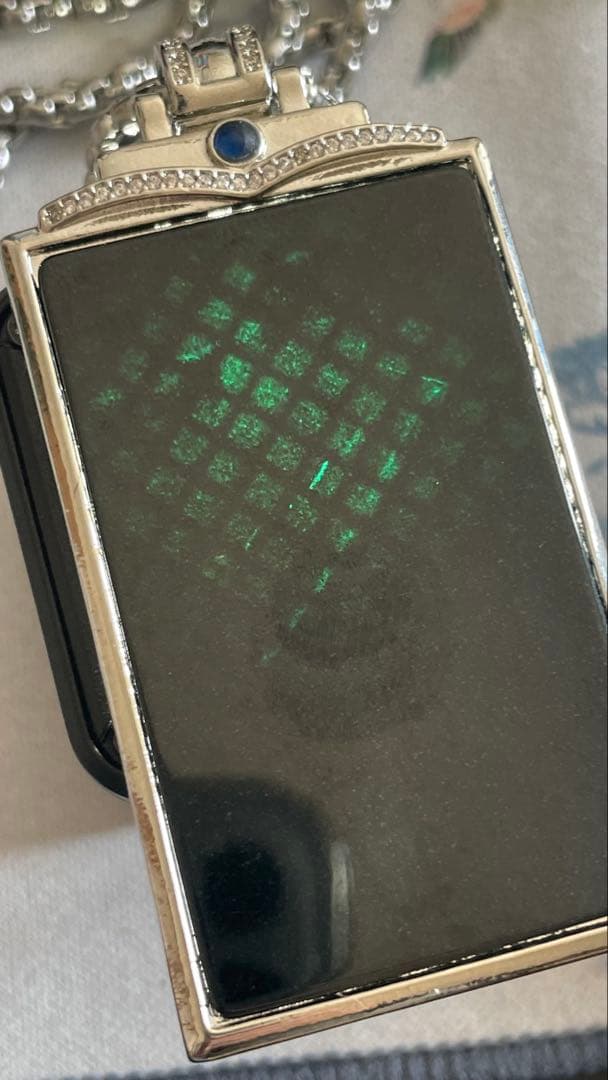【バレンタインに】天然石 墨翠（黒翡翠）ペンダントネックレス 鑑定書付