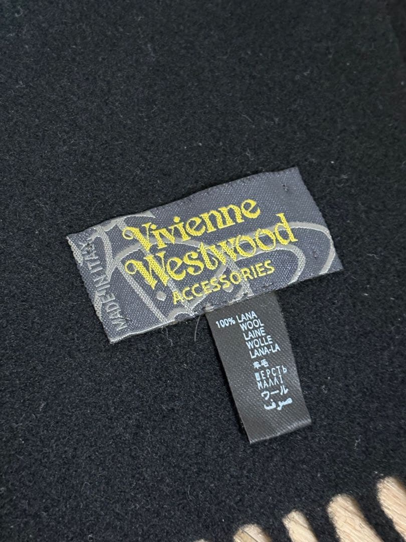 Vivienne Westwood 黒 マフラー