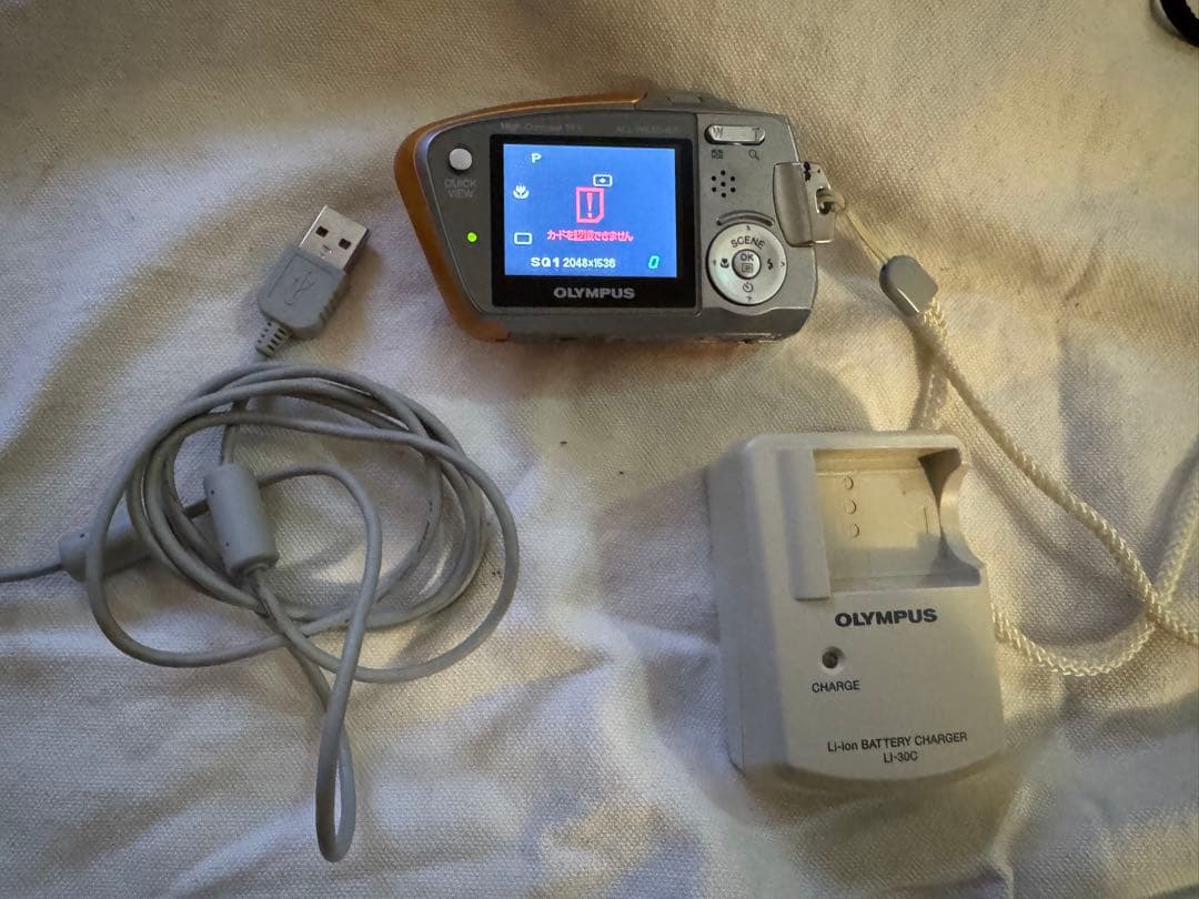 OLYMPUS μ-mini DIGITAL 4.0MP