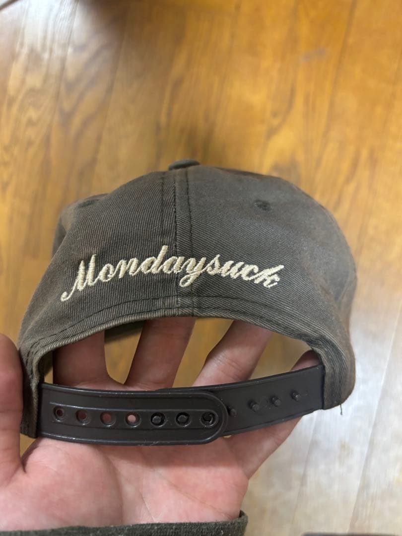 Mondaysuck NY マンデーサック
