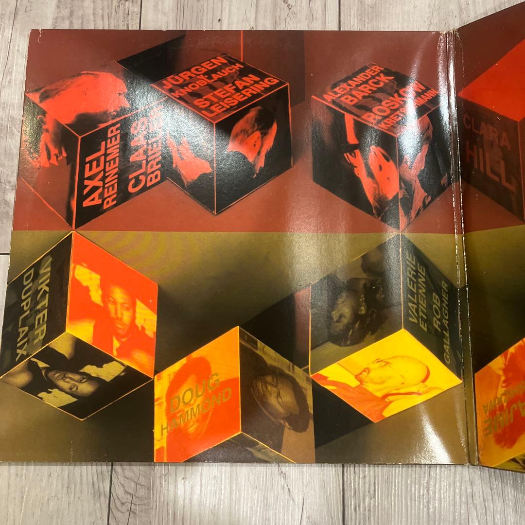 JAZZANOVA in between レコード