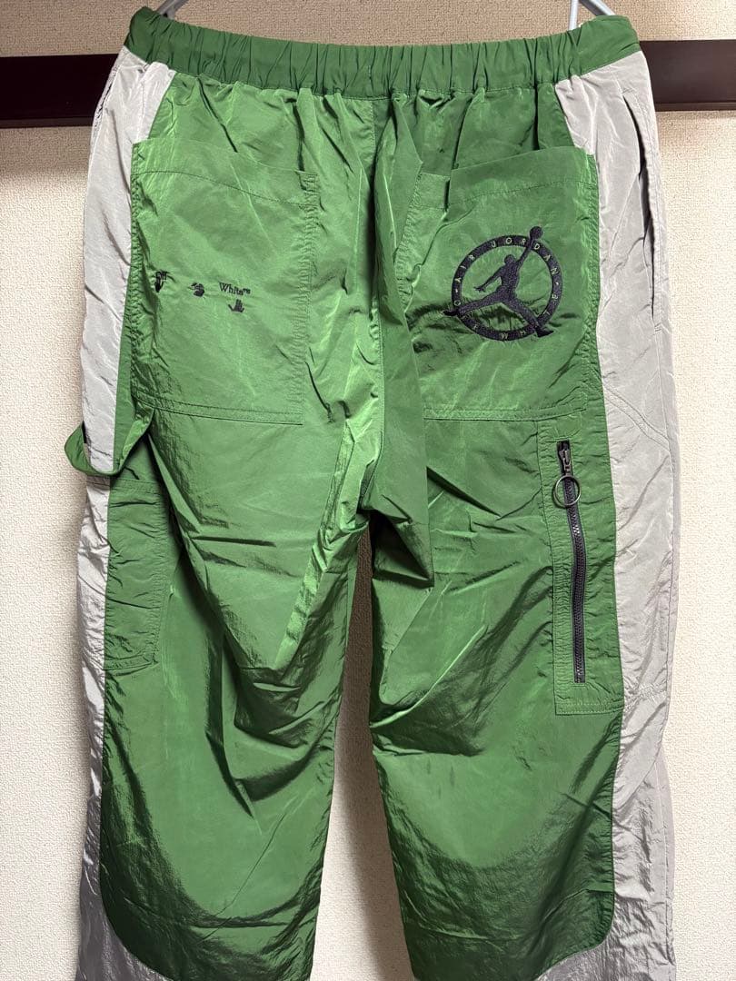 OFF WHITE × JORDAN ナイロンパンツ　Mサイズ