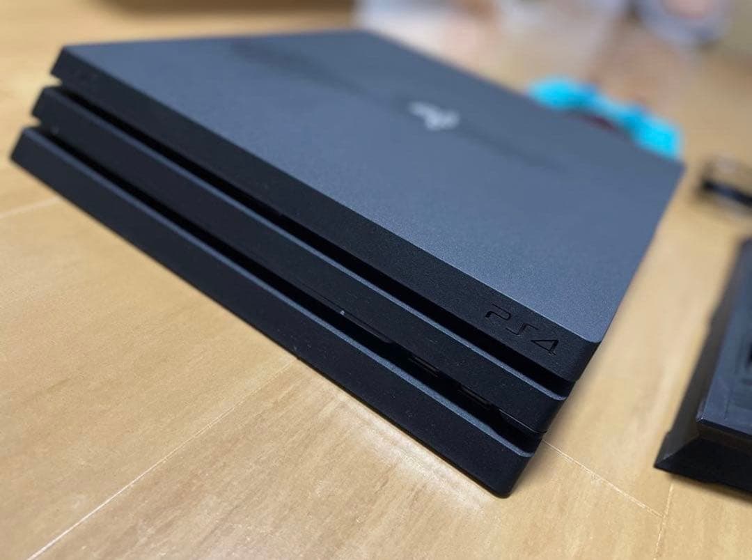 PS4 PRO 本体