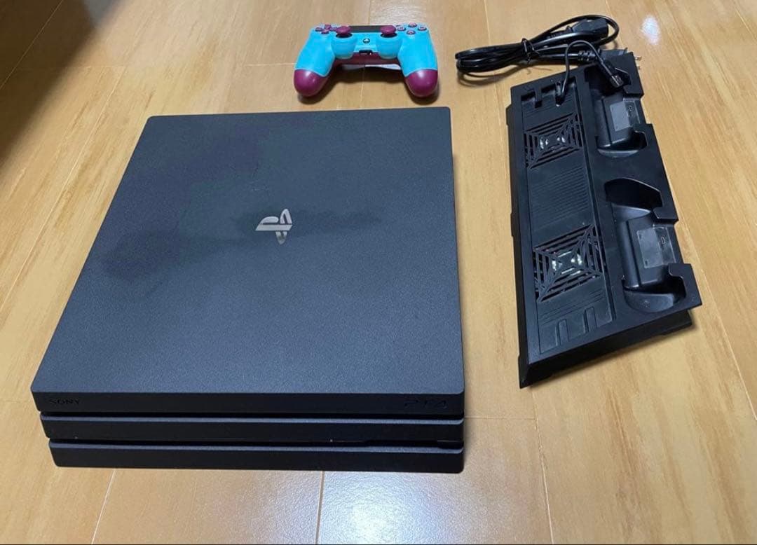 PS4 PRO 本体