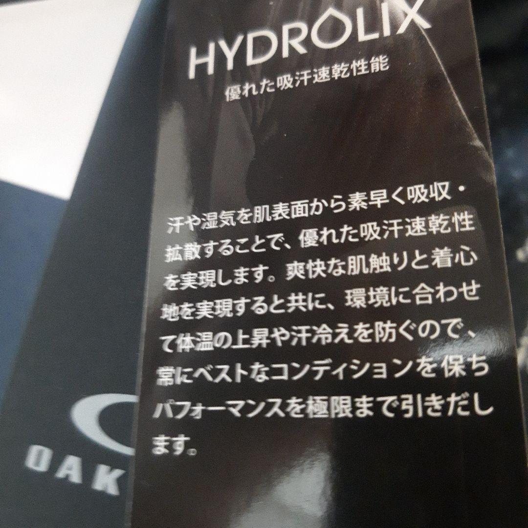 新品　オークリーゴルフ　メンズウエア　スカルタートルネックミドル　長袖シャツ