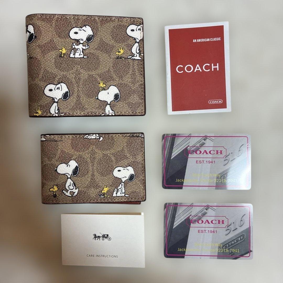 【新品未使用】COACH コーチ　スヌーピー　二つ折り財布