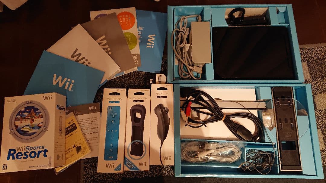 ※値下げしました※【美品】箱あり Nintendo Wii RVL-001