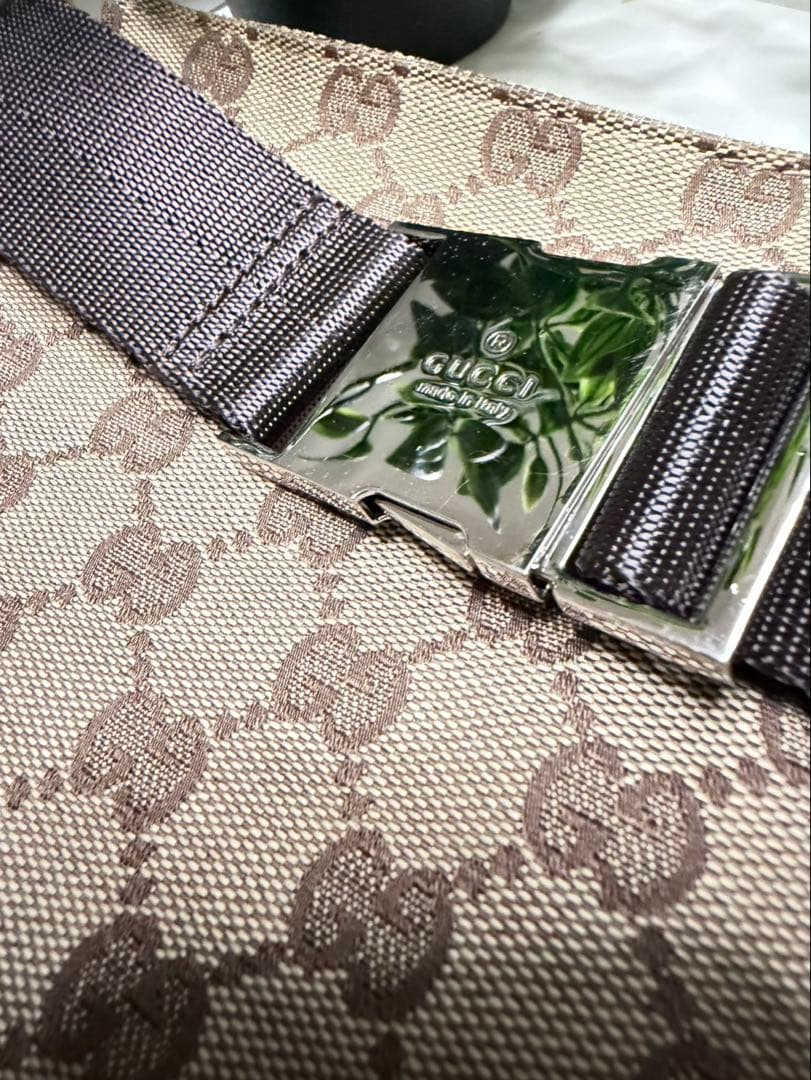 GUCCI ボディバッグ ベージュ/ブラウン