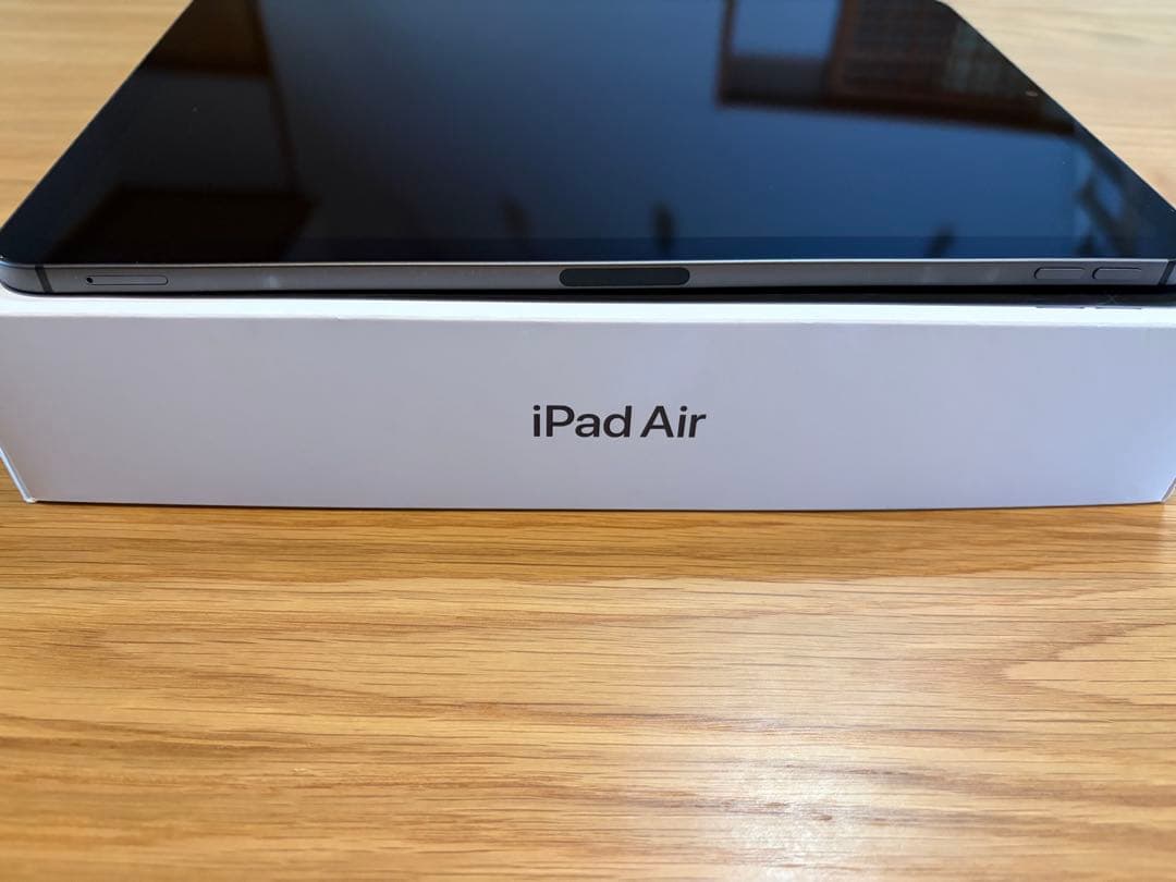 iPad Air（第5世代）Wi-Fi＋Cellular 64GB
