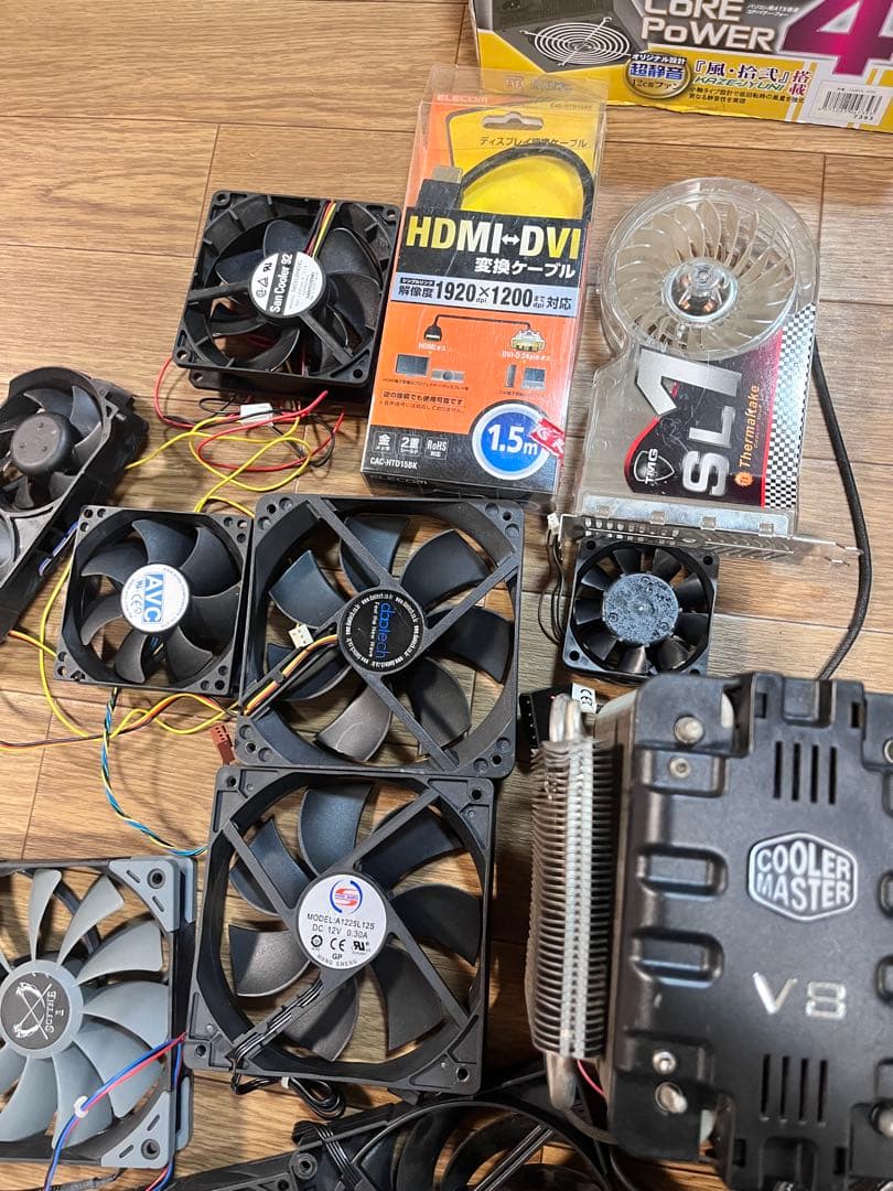 PCケース冷却装置（クーラー／ファン）電源ユニット