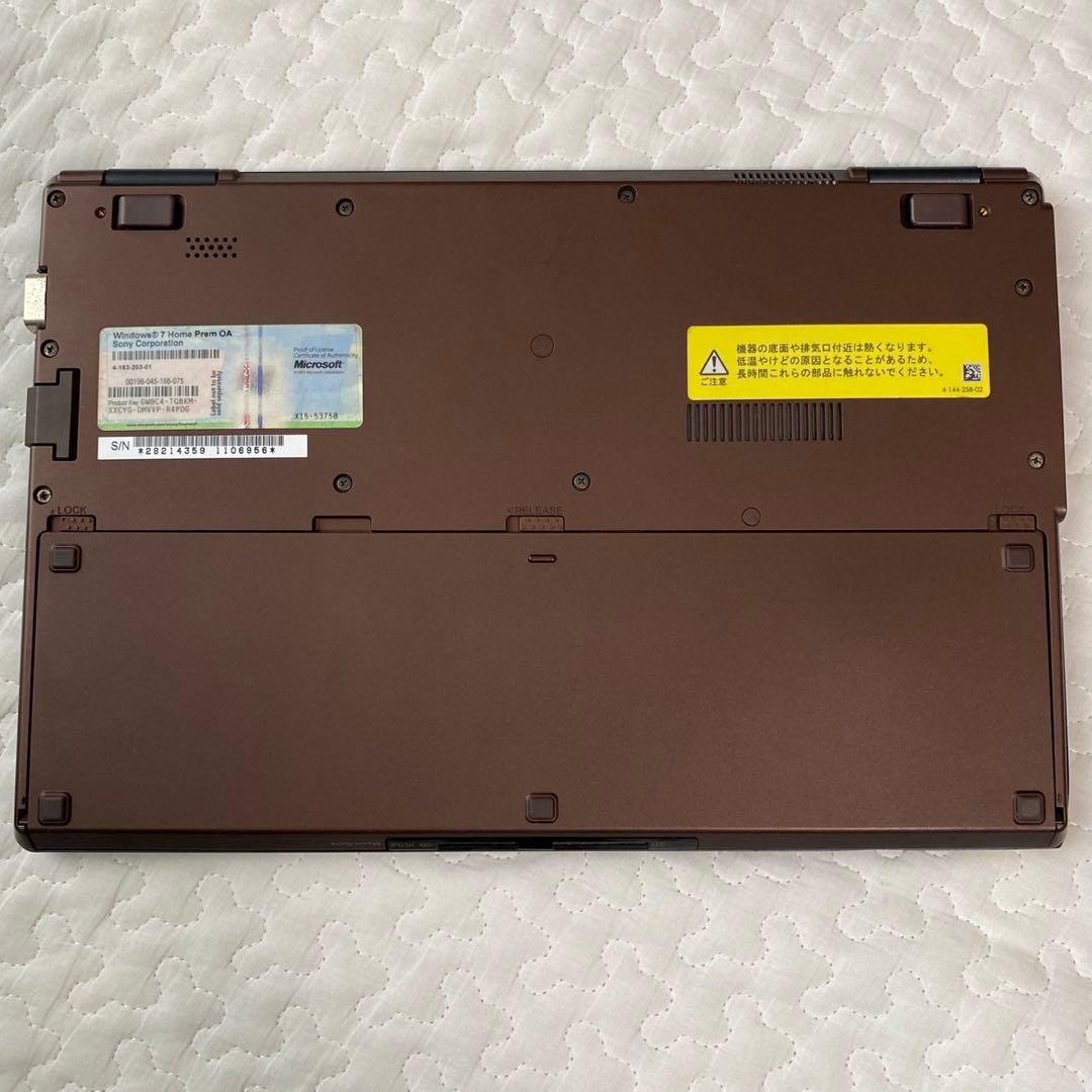 VAIOノートパソコン SONY VPCX11AKJ ブラック おまけ付き