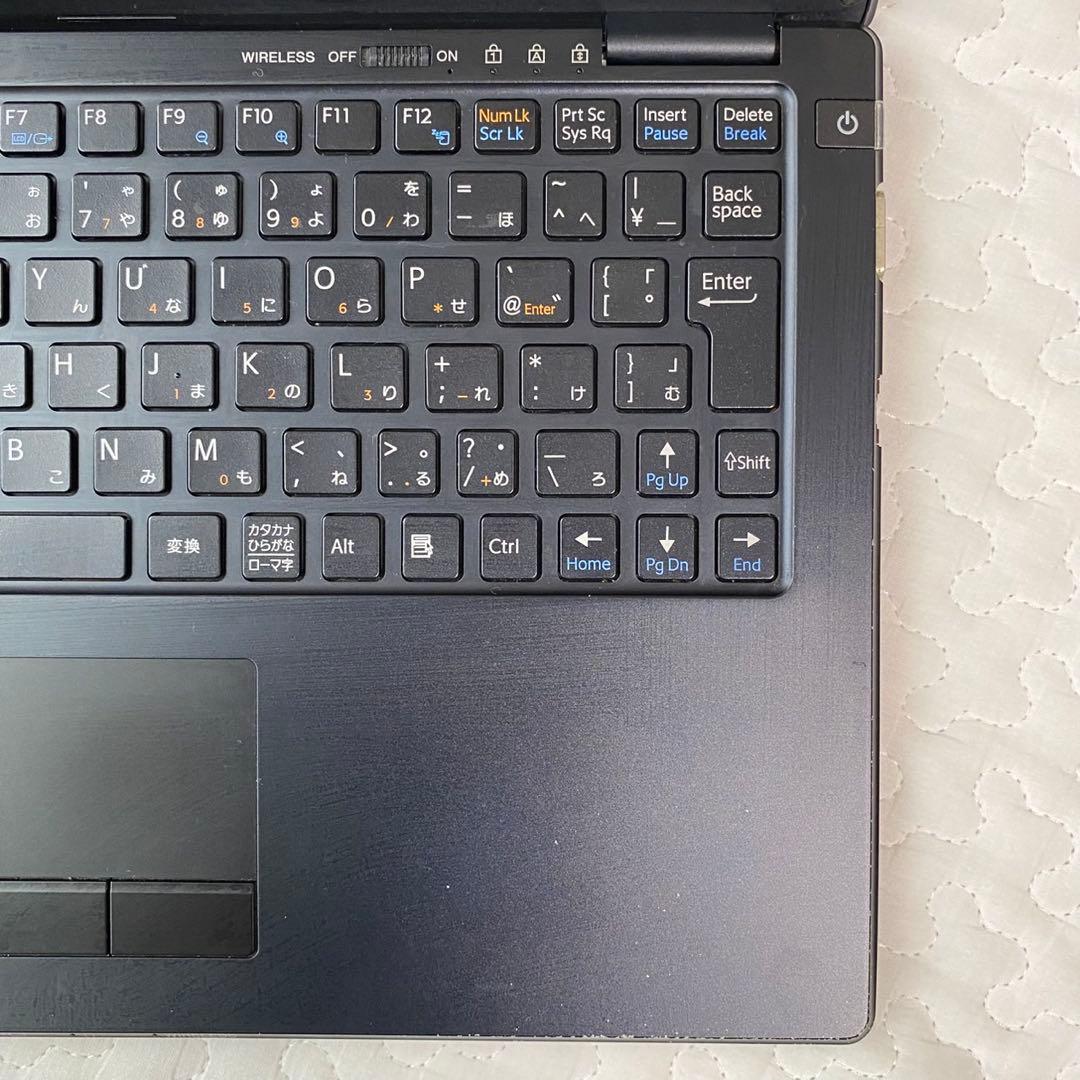 VAIOノートパソコン SONY VPCX11AKJ ブラック おまけ付き