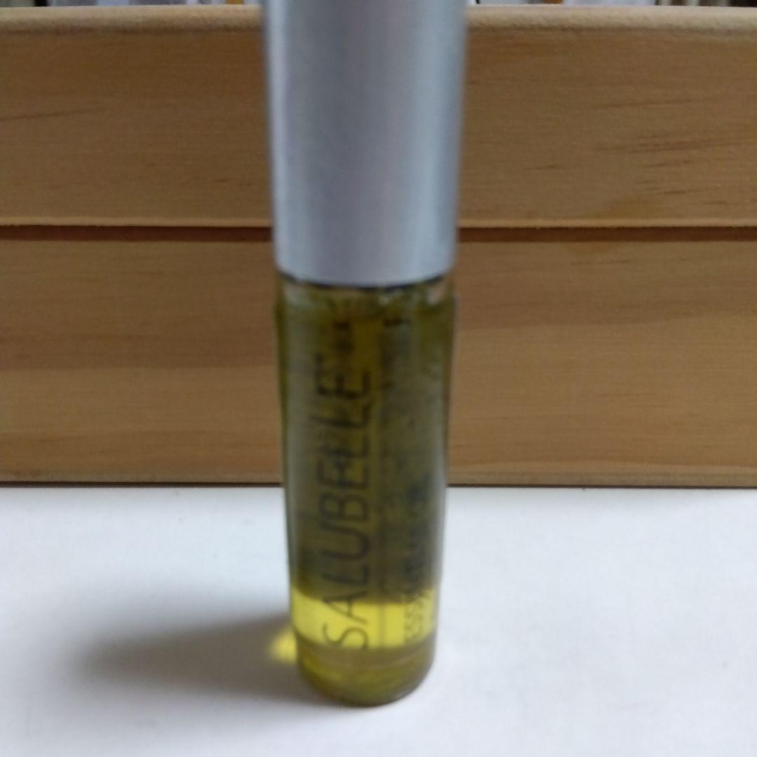 【未開封】サルベル　エッセンシャルオイル　ロールオン 10ml