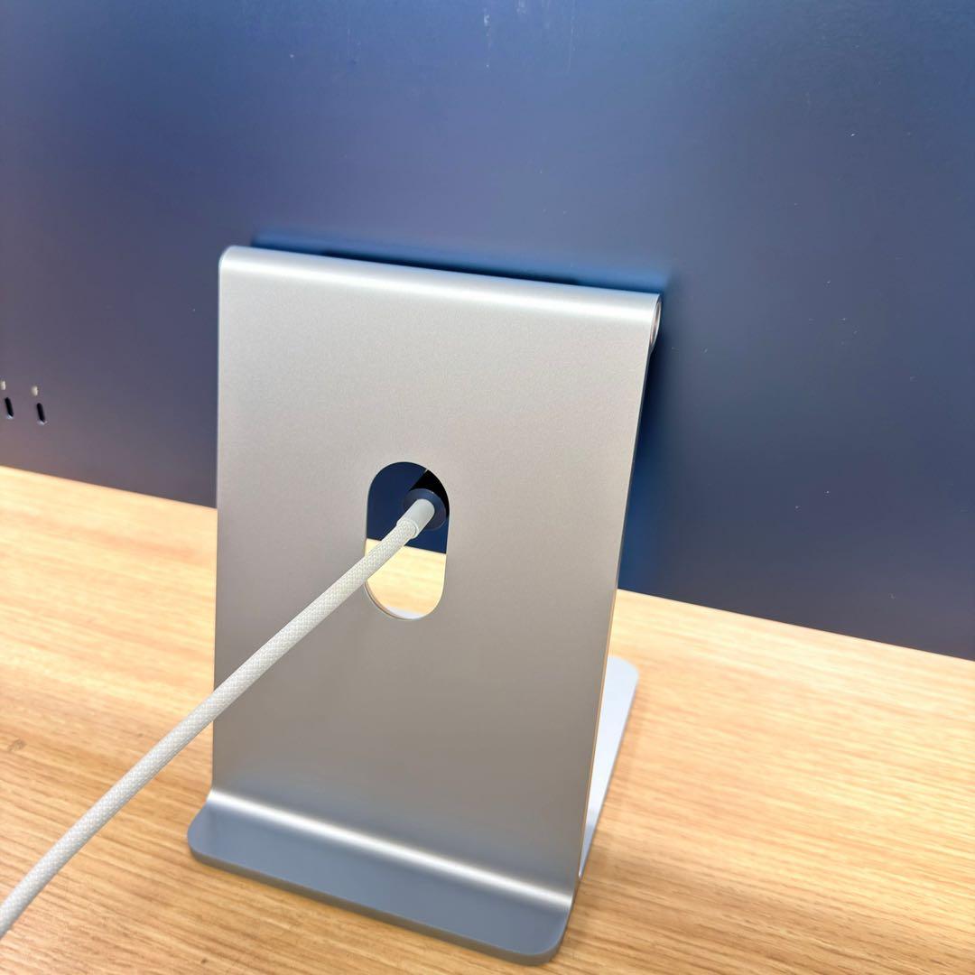 良品 iMac 24インチ M3 / RAM 16GB / SSD 512GB