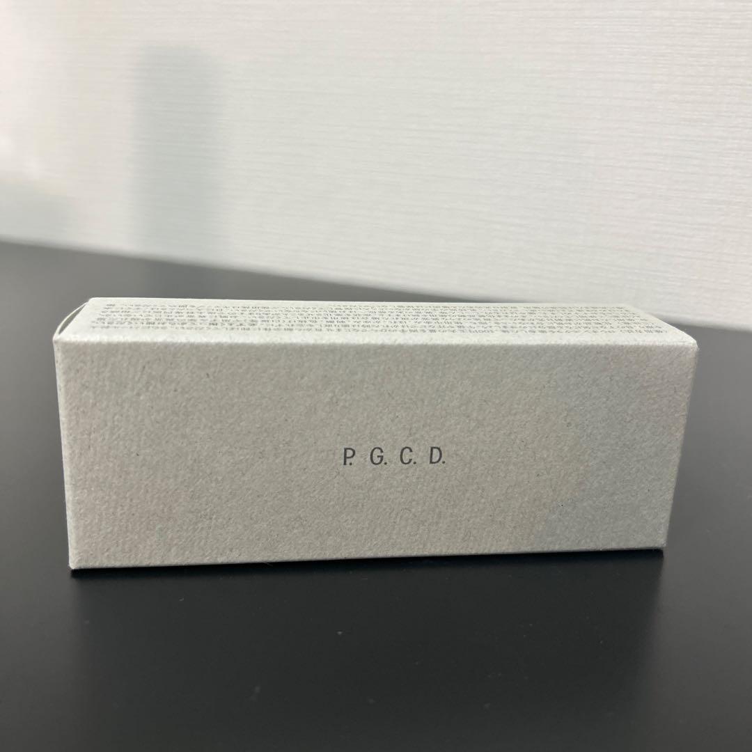P.G.C.D ファンデレスP.I.ナチュール（トーンアップUV美容液）　新品