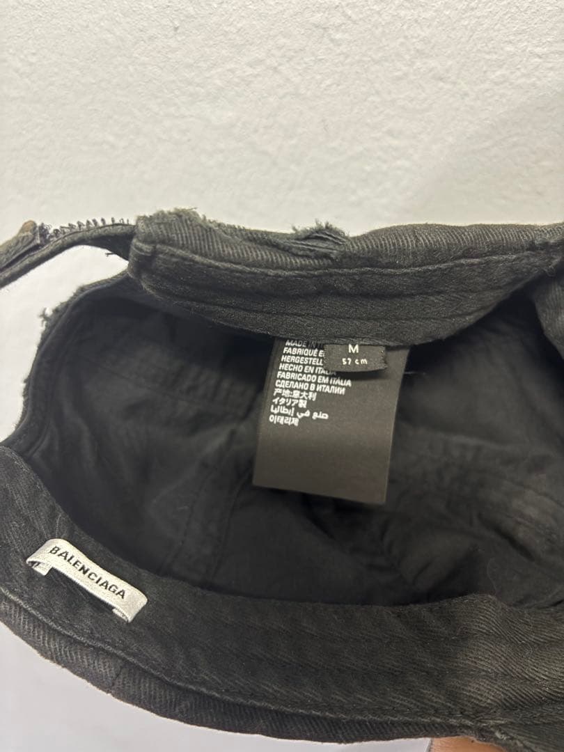 BALENCIAGA バレンシア　ダメージ加工キャップ ブラウン