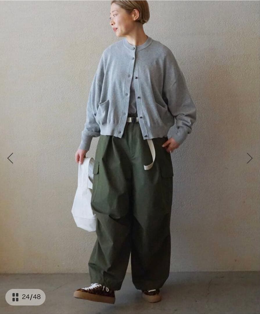 新品タグ付‼︎ journal standard luxeクルーネックカーディガン
