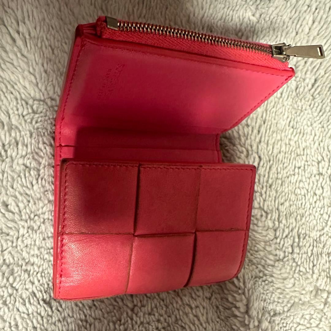 BOTTEGA VENETA 二つ折り財布 ピンク