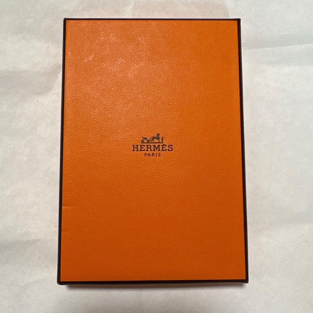 HERMES ブラウン レザー カードケース　名刺入れ　箱付き　リボン付き