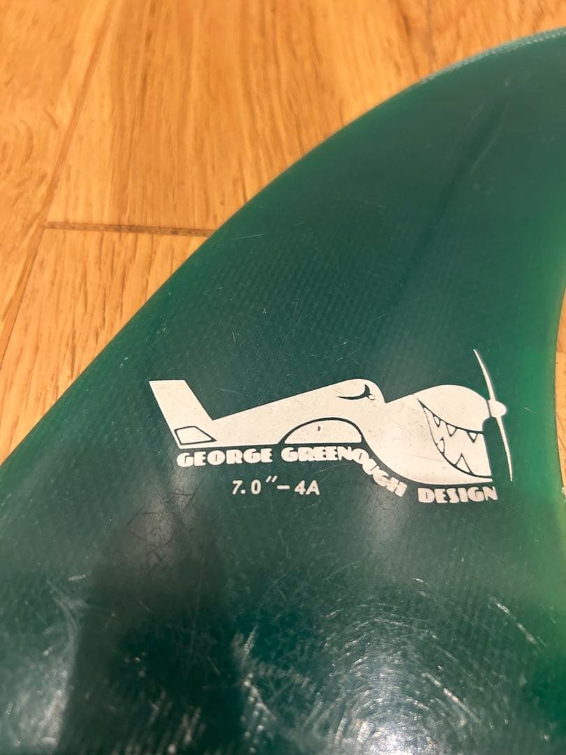e Greenough 7.0\" 4A サーフボードフィン