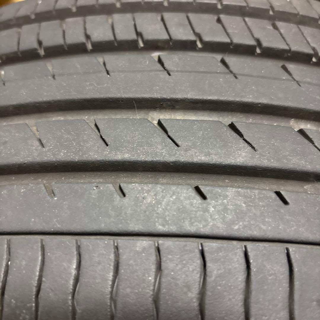 ヨコハマ　アドバン　デシベル　V553 205/55R16 91w その①