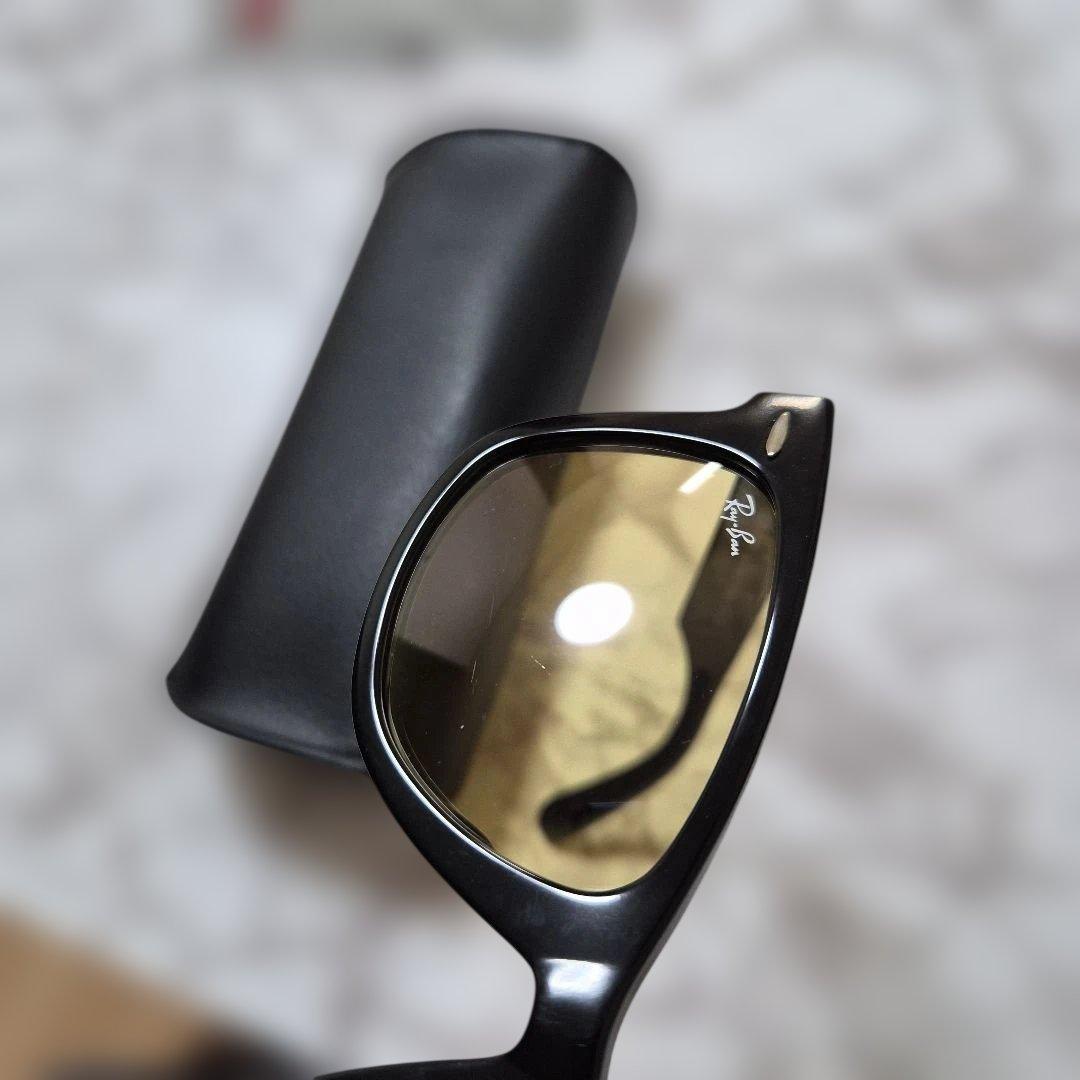 Ray-Ban Wayfarer RB 2140-F ブラック