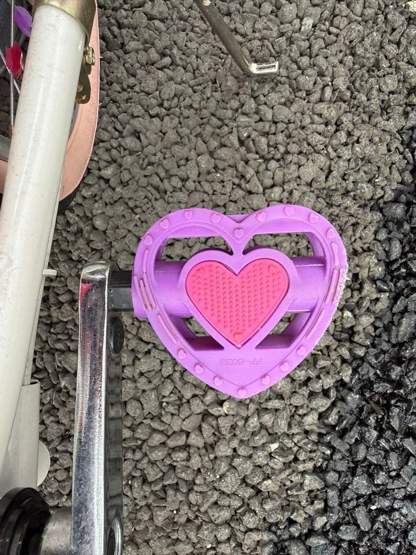 【美品・室内保管】アイデス ミニーマウス 子供用自転車 16インチ 補助輪付