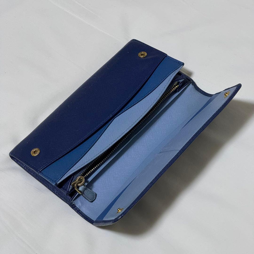 PRADA 1M1132 サフィアーノレザー 二つ折り長財布 ブルー