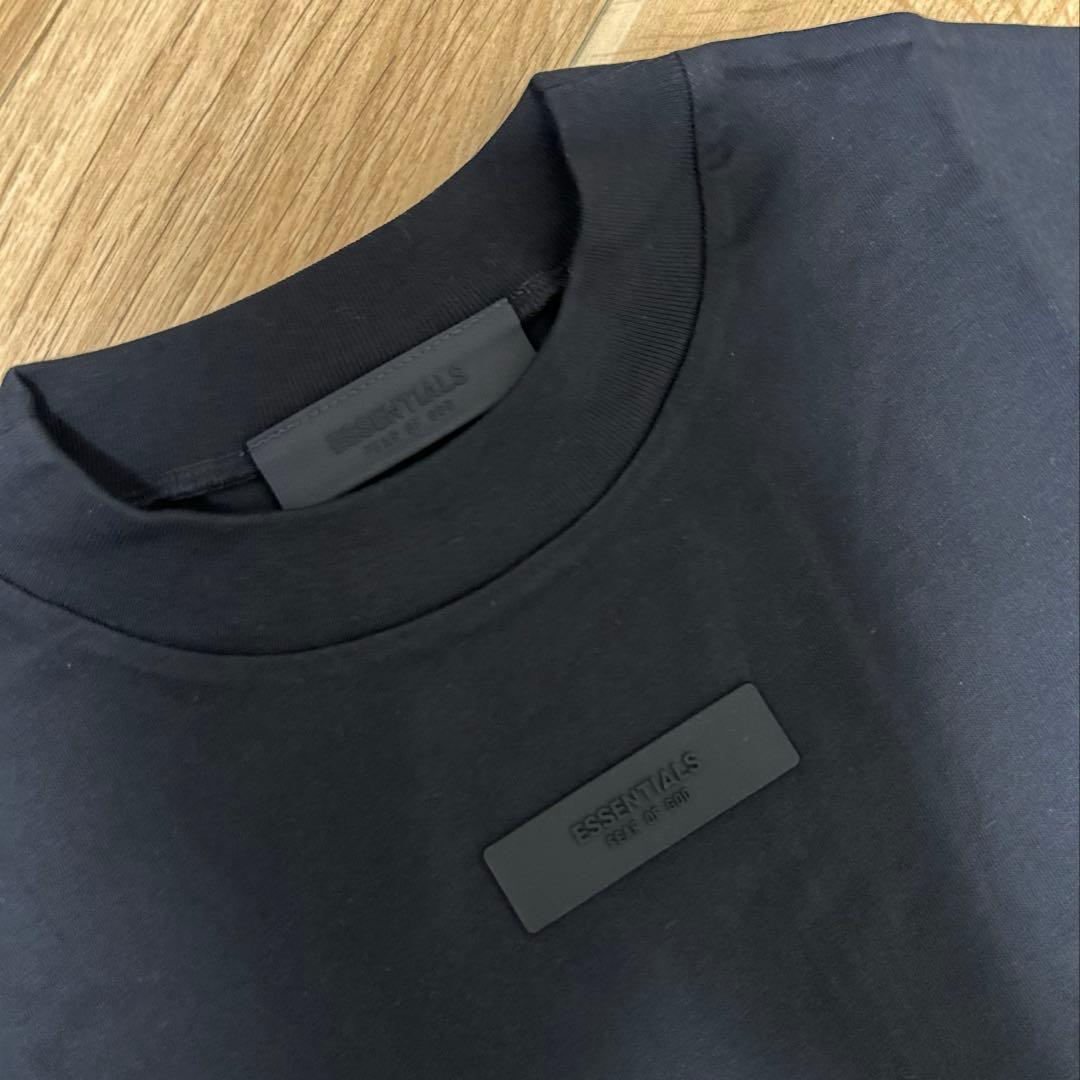 FEAR OF GOD ESSENTIALS Tシャツ 黒 M