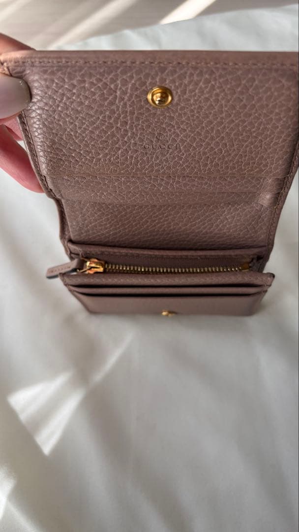 GUCCI GGマーモント ダブルG カードケース　二つ折り財布 ベージュ