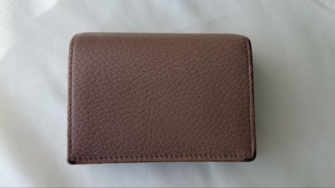 GUCCI GGマーモント ダブルG カードケース　二つ折り財布 ベージュ