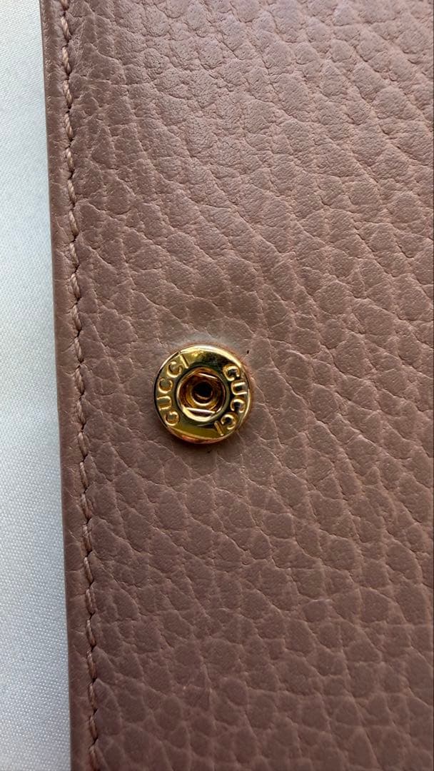 GUCCI GGマーモント ダブルG カードケース　二つ折り財布 ベージュ