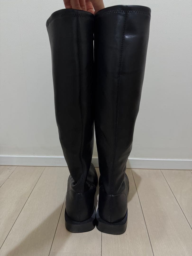 CHARLES & KEITH ニーハイフラットブーツ 38