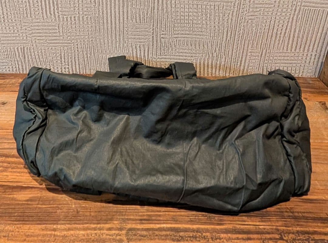 DIESEL Boston bag ボストンバッグ　黒　ブラック　トートバッグ