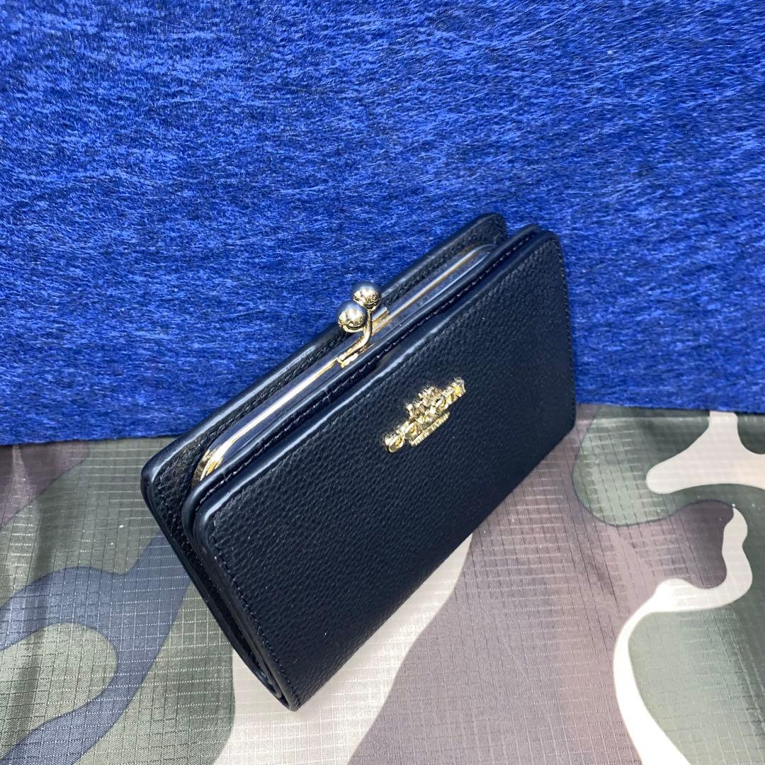 COACHコーチキュロスレザーがま口財布二つ折り財布