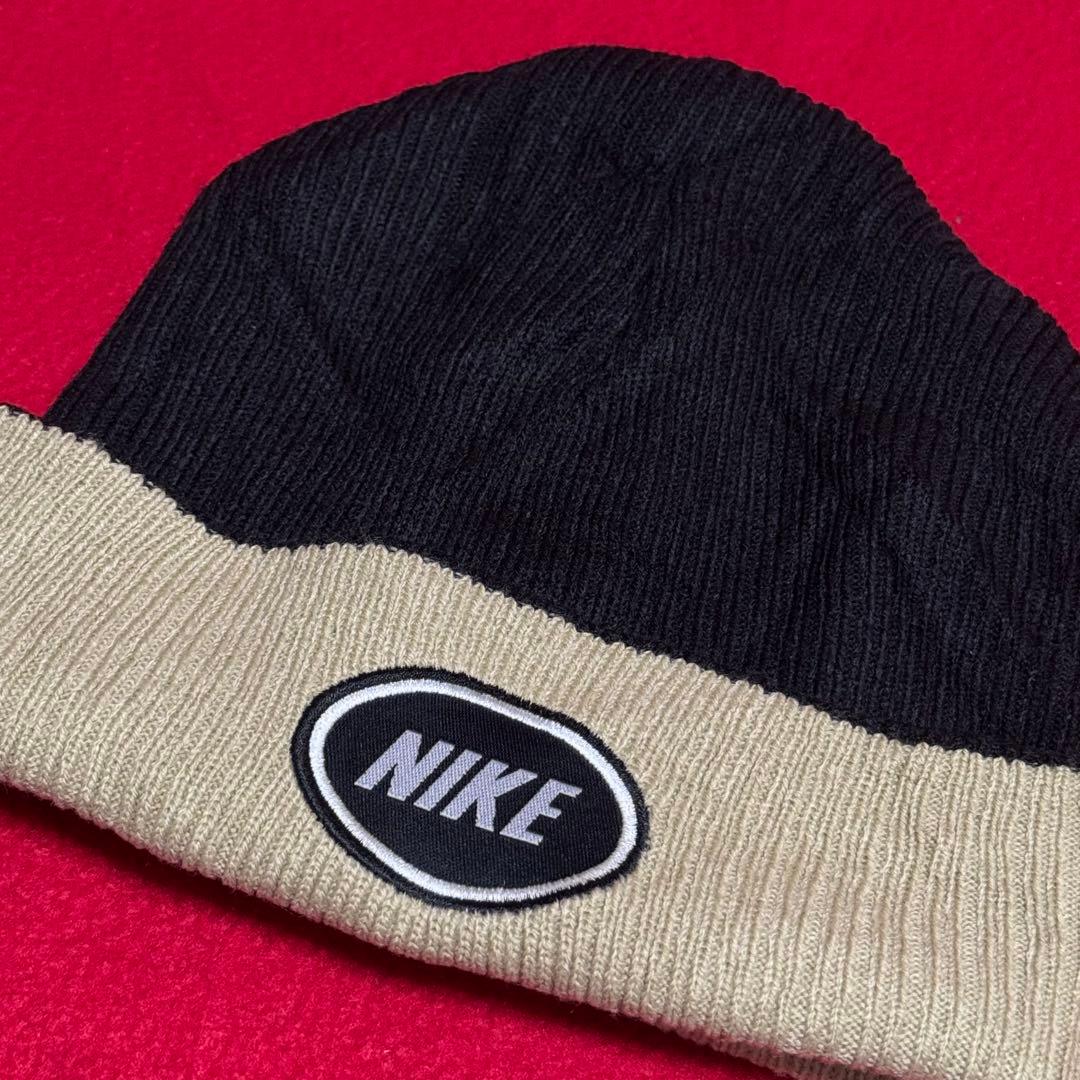 NIKE ニット帽 リバーシブル 黒 ビーニー ストリート 90s 刺繍ロゴ 美